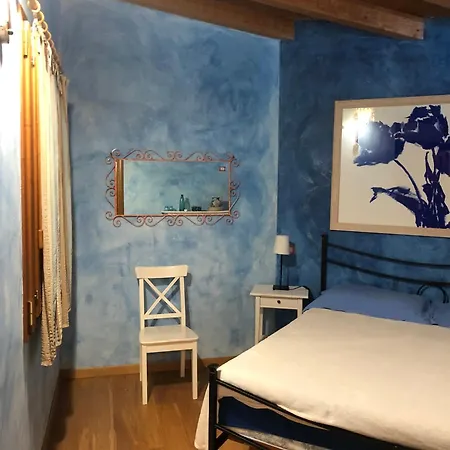 Casa Gialla Villa *